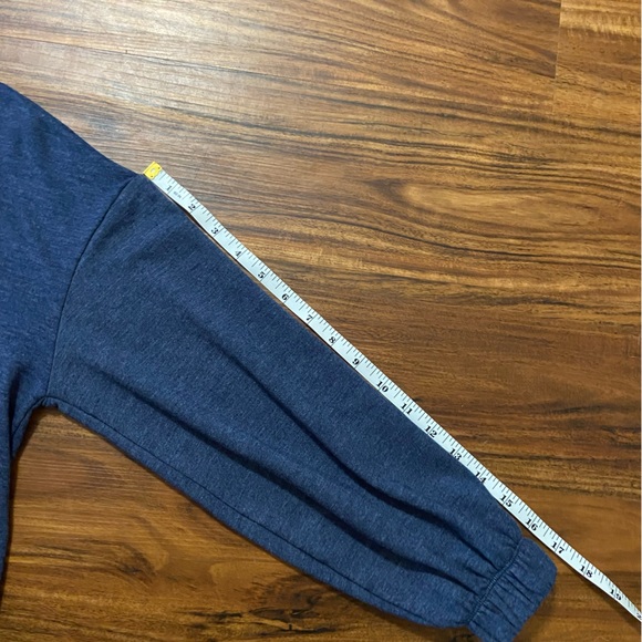 Banana Republic Petite Blue Sweater - Picture 4 of 6